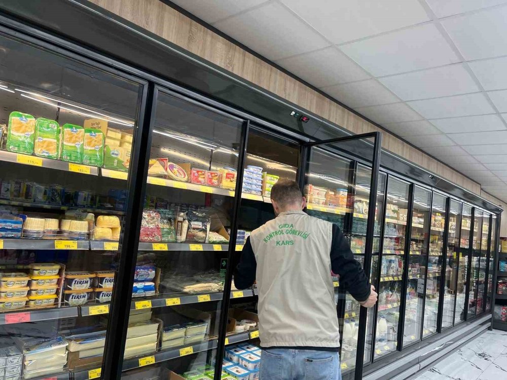 Ramazan Ayı Başlarken.. Kars'ta Gıda Güvenliği İçin Denetimler Yoğunlaştı!