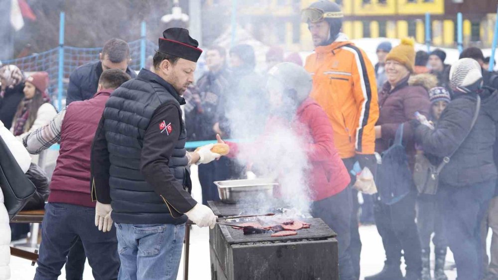 Ilgaz Dağı’nda Sevgililer Günü’nde Düzenlenen Festival Yoğun İlgi Gördü