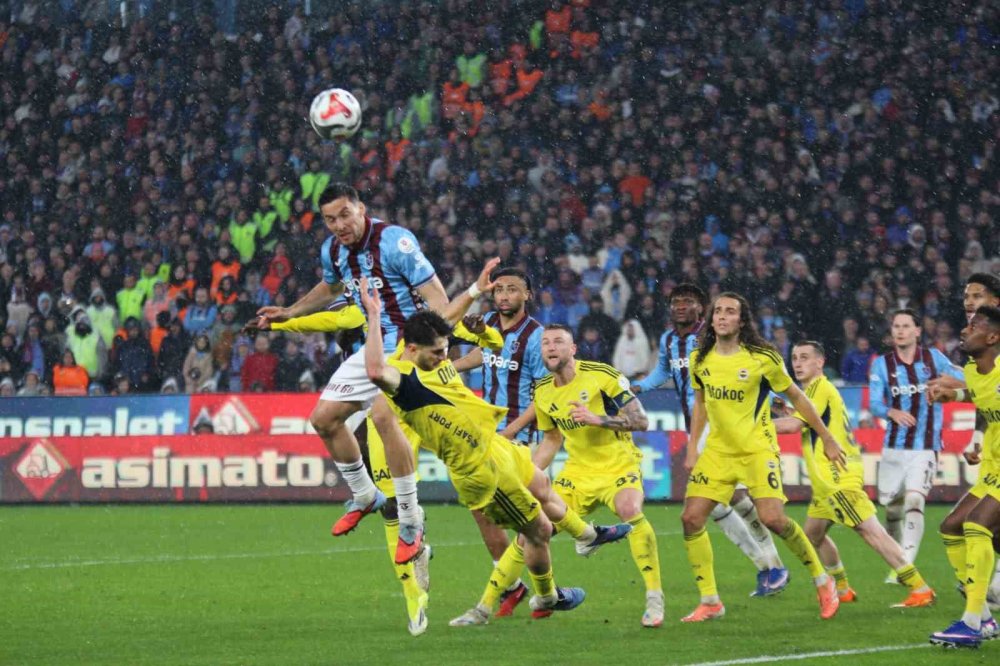 Süper Lig'de 22 Haftadır Yenilmediler.. Fenerbahçe'den Tarihi Seri!