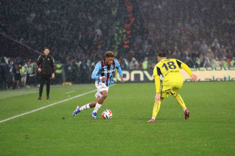 Süper Lig'de 22 Haftadır Yenilmediler.. Fenerbahçe'den Tarihi Seri!