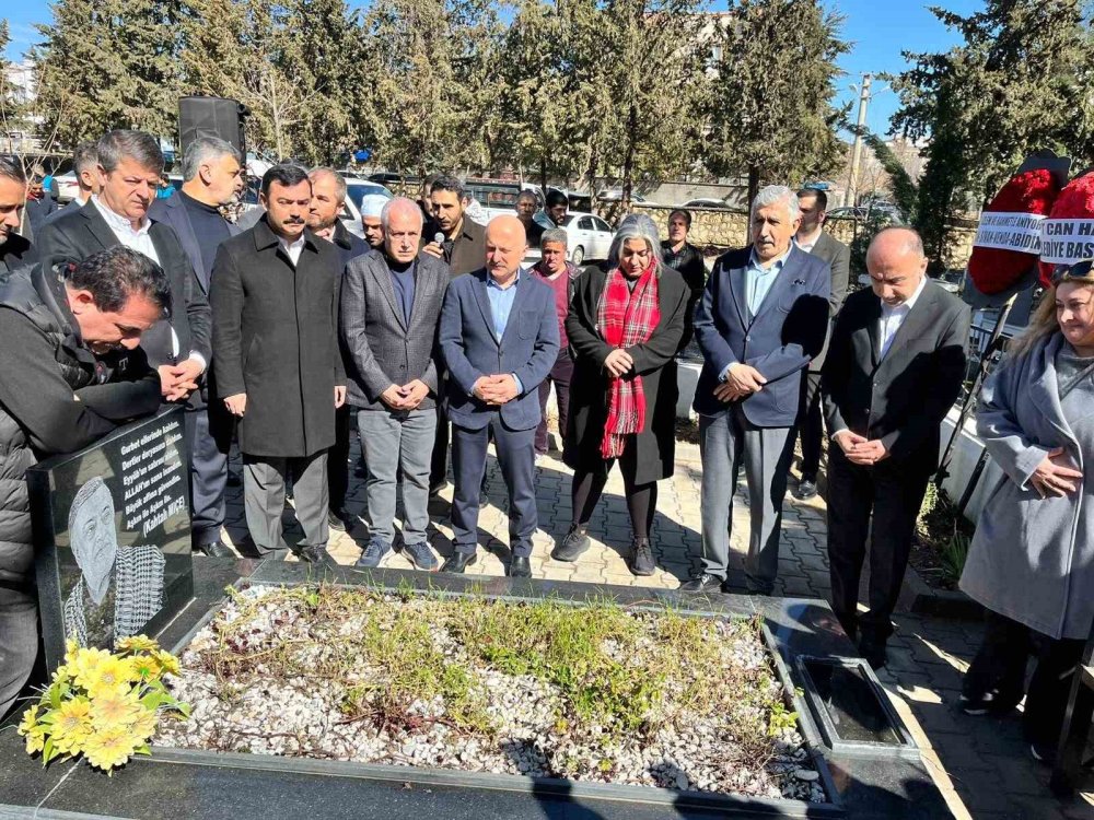 Kahtalı Mıçe, Vefat Yıl Dönümünde Memleketinde Dualarla Anıldı