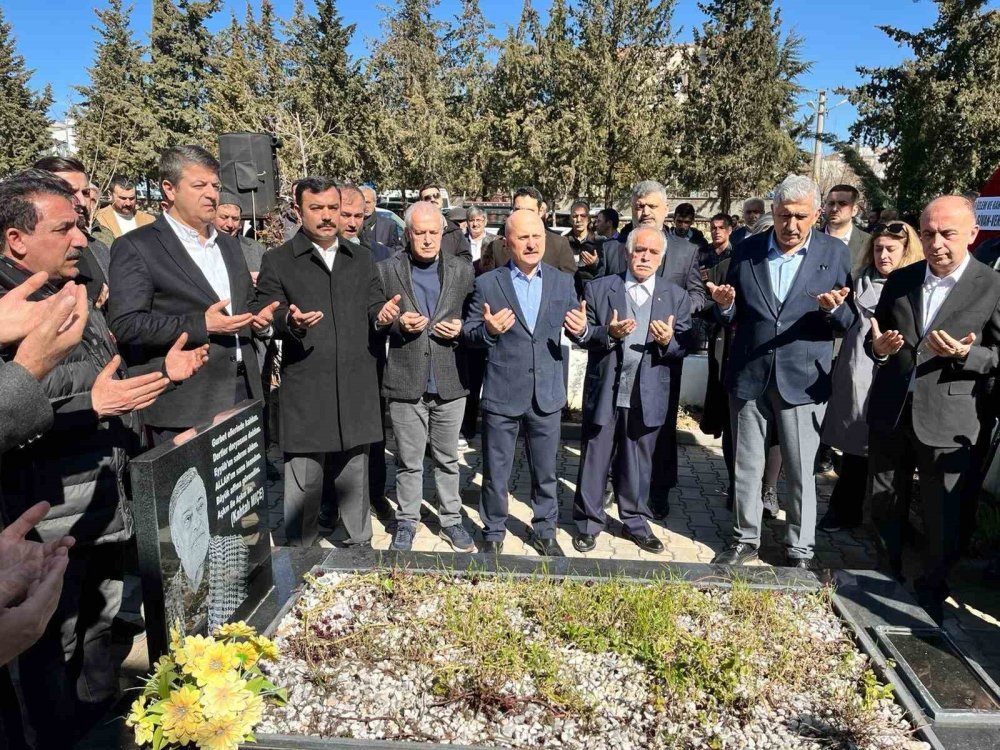 Kahtalı Mıçe, Vefat Yıl Dönümünde Memleketinde Dualarla Anıldı