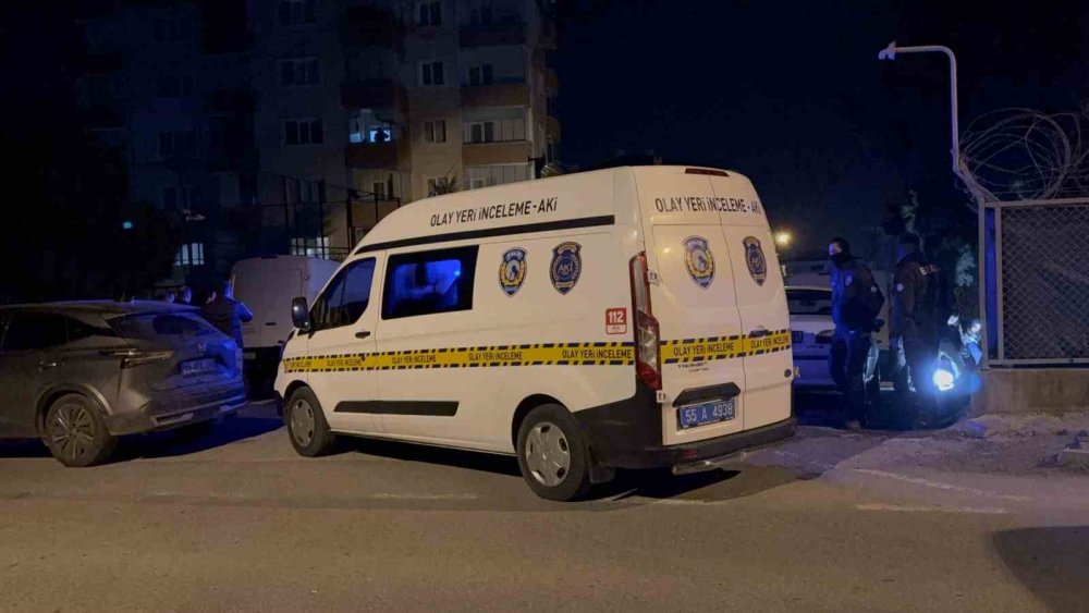 Samsun’da Maskeli Şahıslar, İki Kardeşe Silahlı Saldırı Düzenledi: 1 Ölü, 1 Yaralı