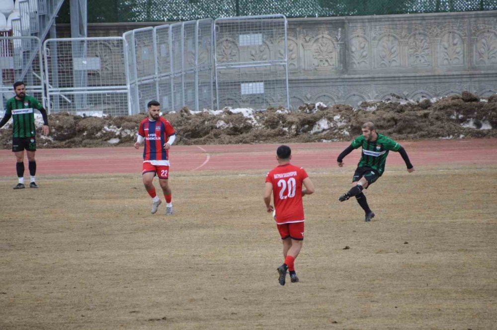 Uzatmada Gelen Beraberlik.. Kars 36 Spor Son Anda Puanı Kurtardı!