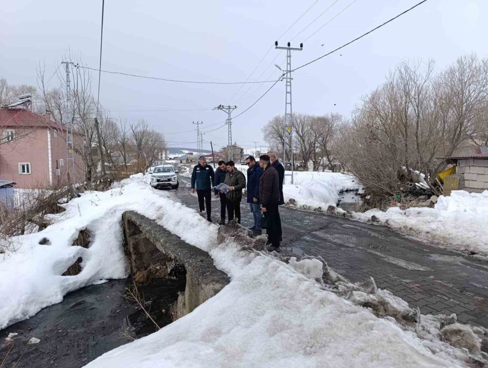 Göle’de Dereler Islah Ediliyor