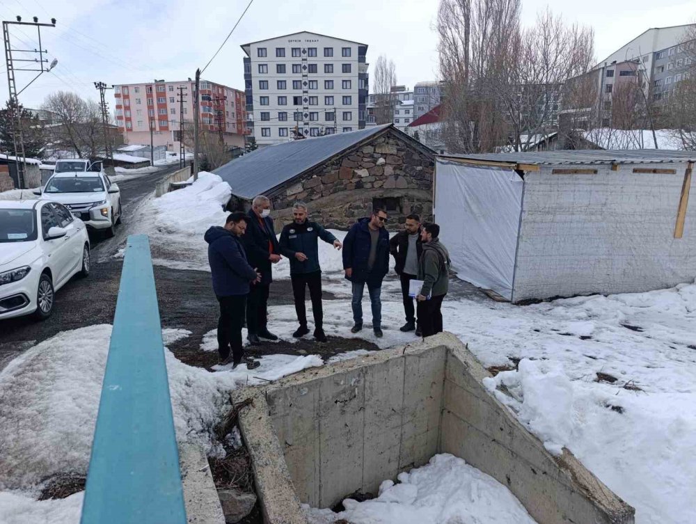 Göle’de Dereler Islah Ediliyor