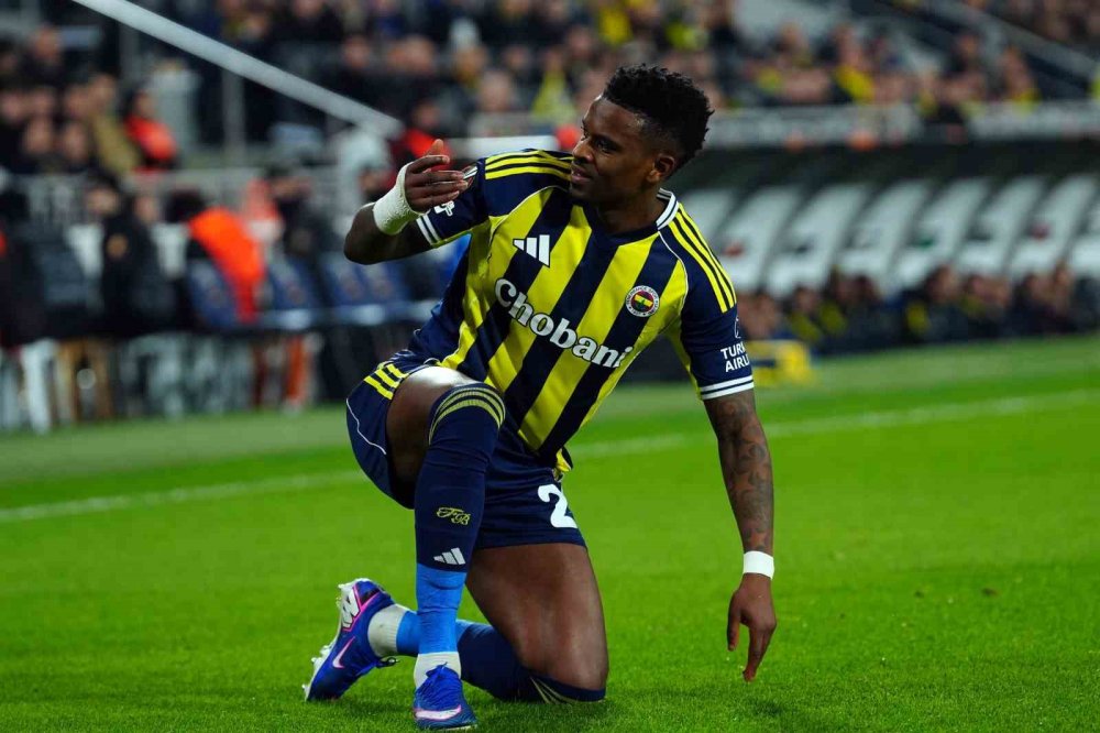 Kadıköy'de Silinen Play-Off Hayalleri.. Fenerbahçe Turu Zora Soktu!