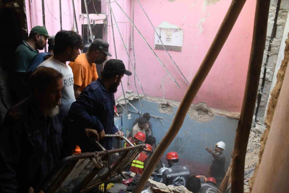 Pakistan’da Üç Katlı Binada Tüp Patladı: 16 Ölü, 14 Yaralı