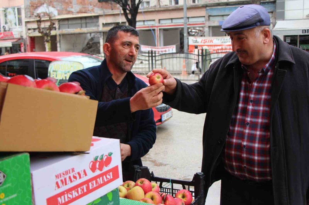 Amasya Misket Elması Tezgâhlarda Yok Satıyor.. Kilosu 150 TL!