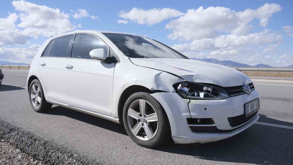 Karaman’da Gelincik Toplarken Otomobilin Çarptığı Yaşlı Kadın Hayatını Kaybetti