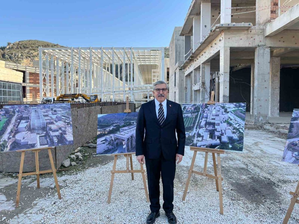 Mozaikler Yeniden Gün Yüzüne Çıkıyor.. Arkeoloji Müzesi Kademeli Açılacak!