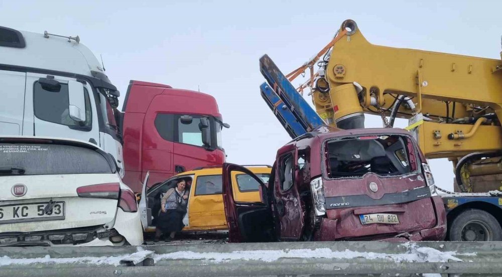 Erzurum’da Zincirleme Kazada Can Pazarı Yaşandı: 8 Ağır Yaralı