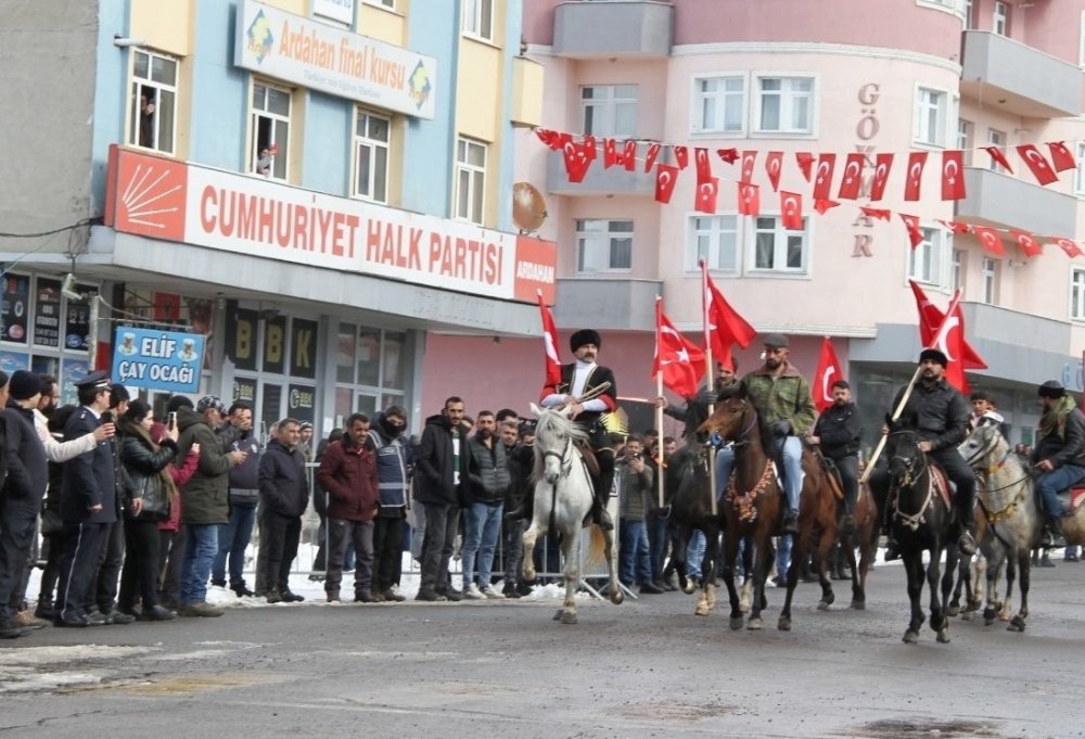 Solo Türk’ten Ardahan’ın Kurtuluş Gününde Nefes Kesen Gösteri
