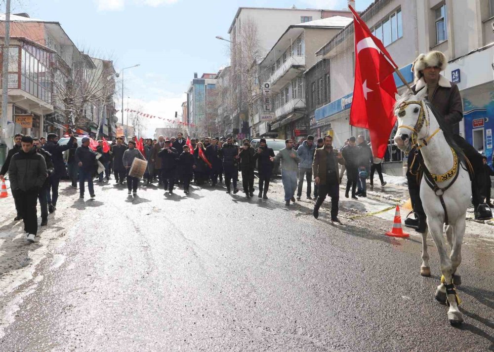Solo Türk’ten Ardahan’ın Kurtuluş Gününde Nefes Kesen Gösteri