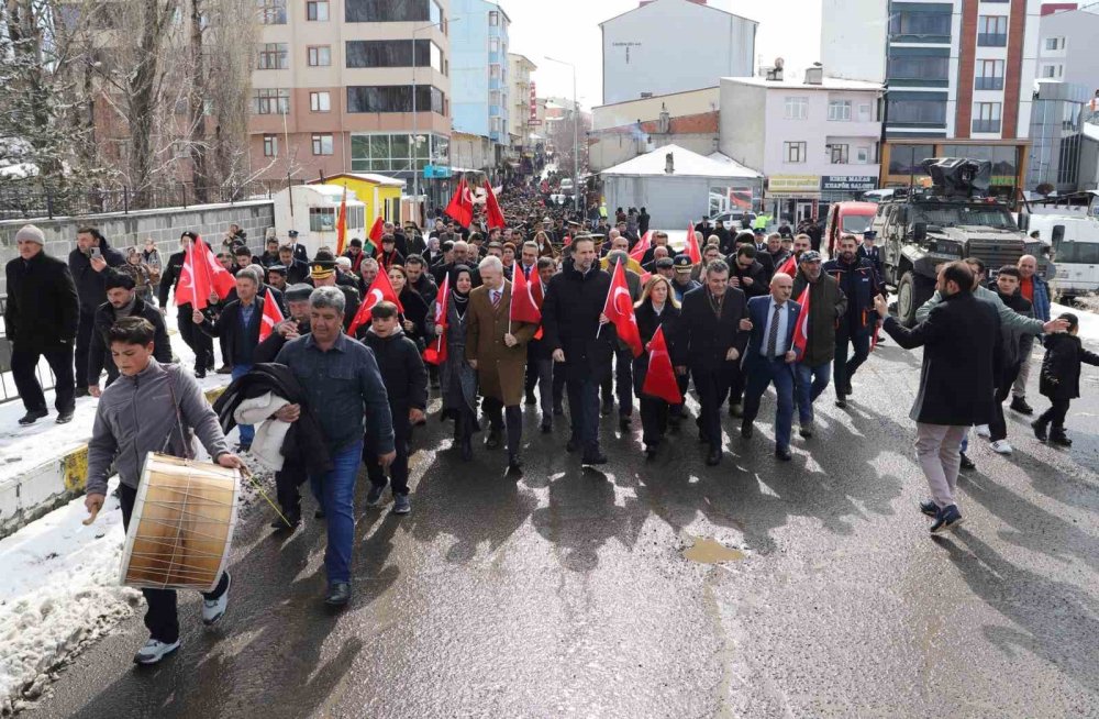 Solo Türk’ten Ardahan’ın Kurtuluş Gününde Nefes Kesen Gösteri