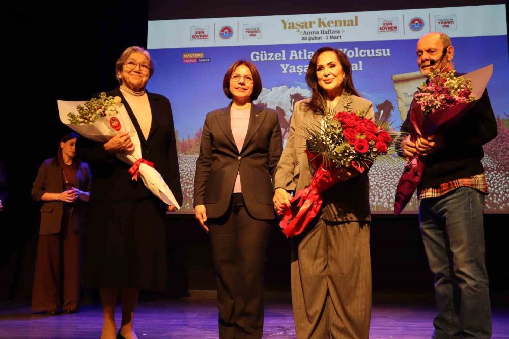 Türkan Şoray, Yaşar Kemal Anma Haftasında Sevenleriyle Buluştu