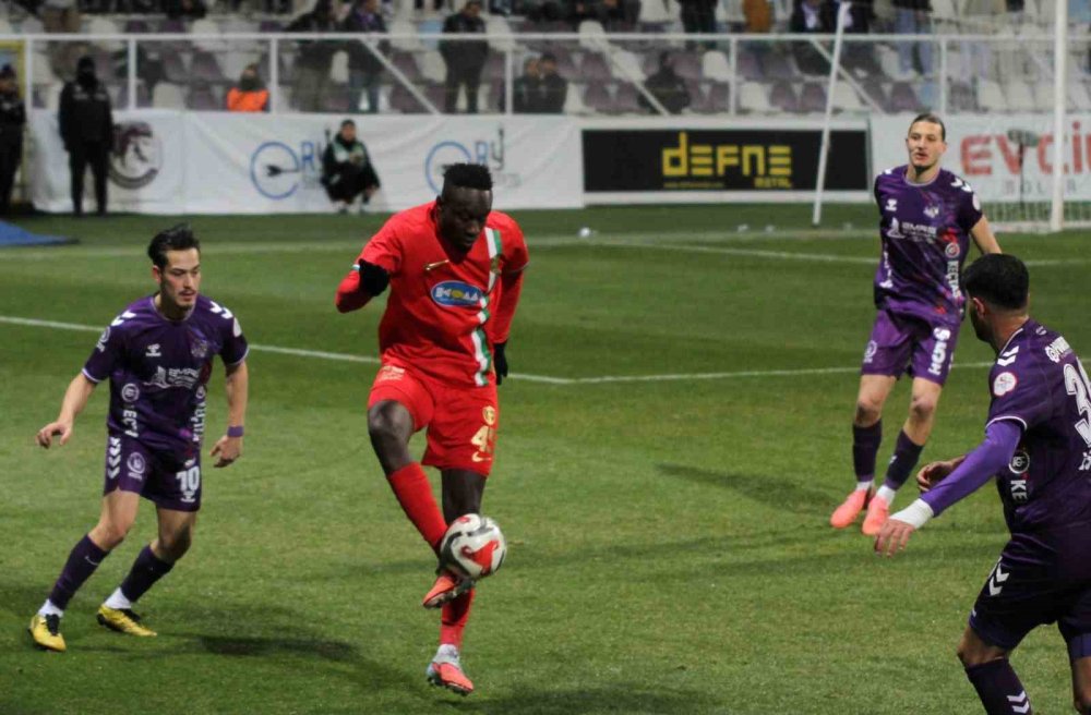 Zirve Yarışında Kritik Kayıp.. Amedspor Keçiörengücü Deplasmanında Takıldı!