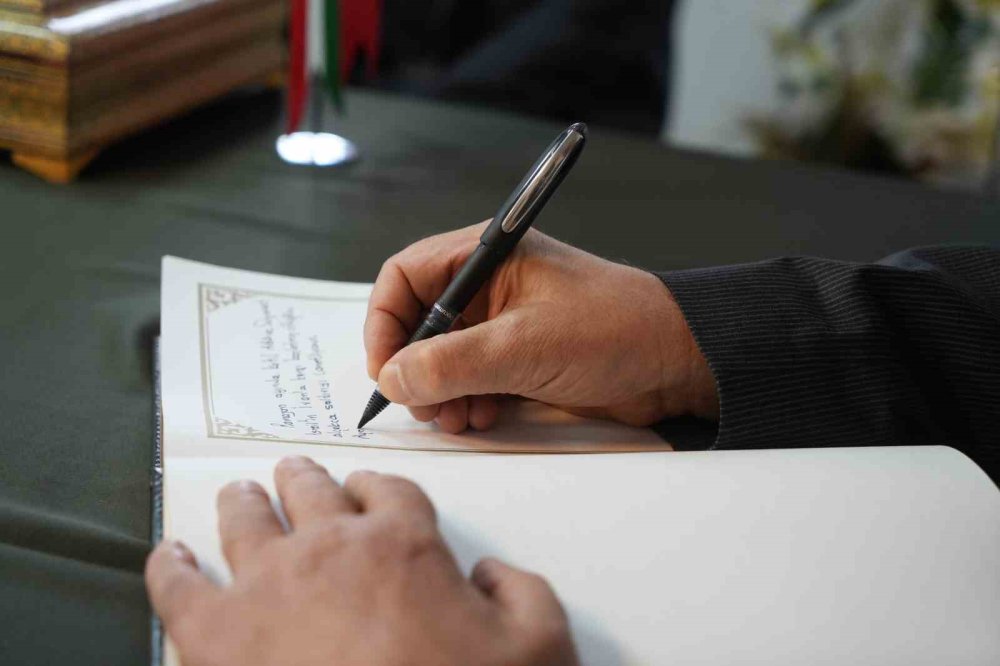 ABD ve İsrail Saldırılarına Tepki.. Erzurum’da İran’a Destek Mesajı!