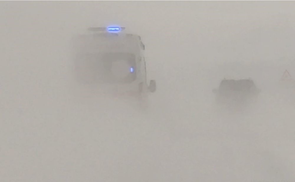 Tipi Görüş Mesafesini Düşürdü.. Ardahan’da Tipi Ulaşımı Felç Etti!