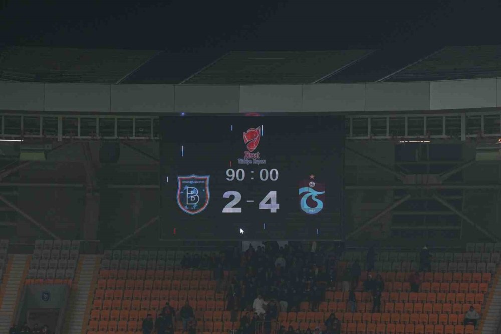 Ziraat Türkiye Kupası: Rams Başakşehir: 2 - Trabzonspor: 4