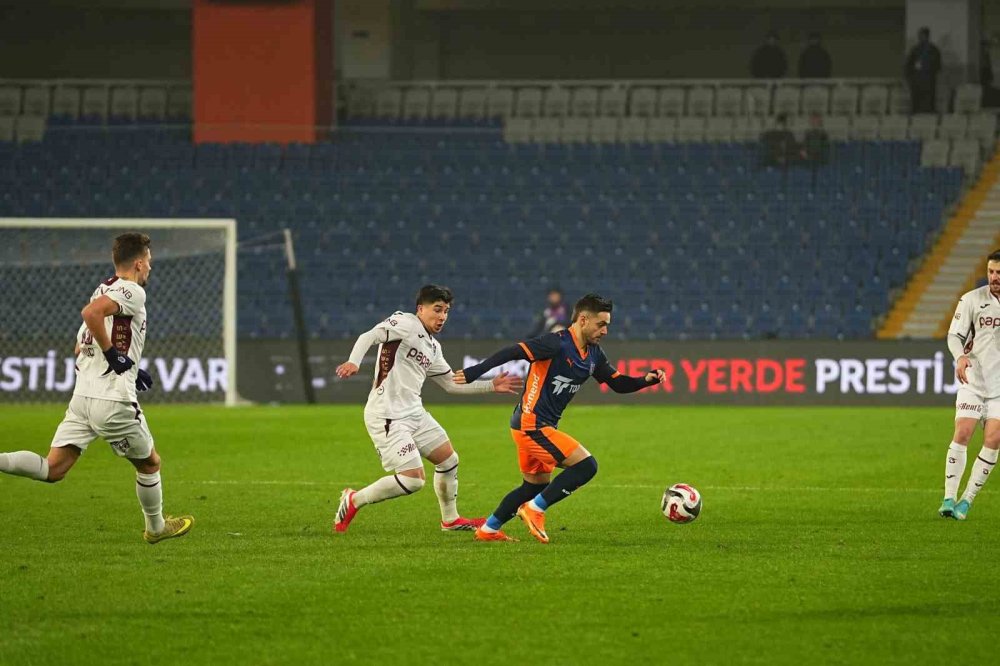 Ziraat Türkiye Kupası: Rams Başakşehir: 2 - Trabzonspor: 4