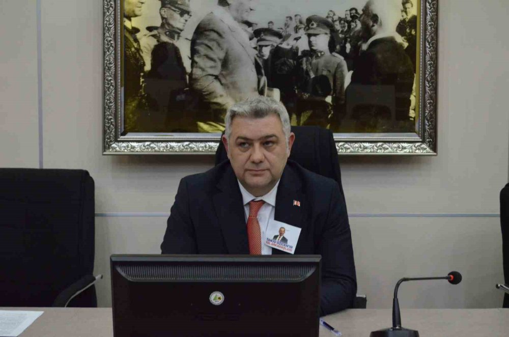 Bolu Belediyesi’nde Başkanvekili Seçildi.. Mehmet Tuna Özcan Göreve Geldi!