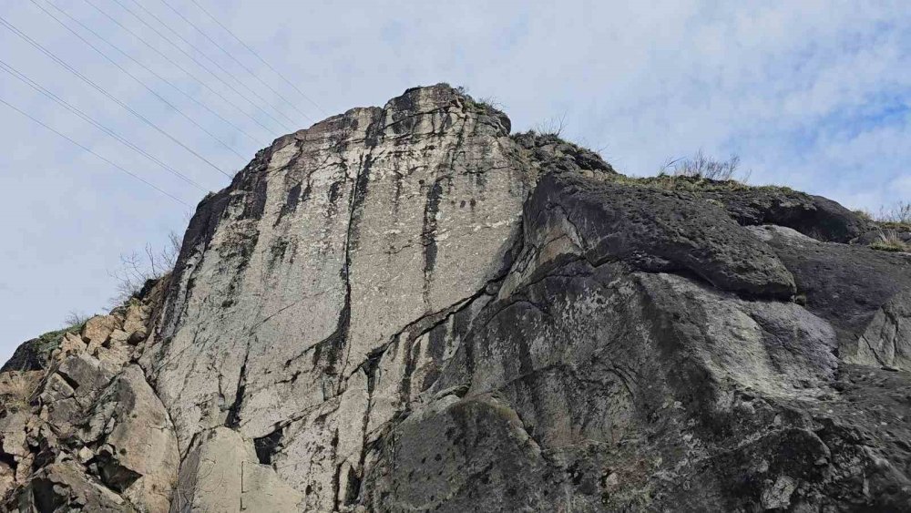 Metrelerce Yükseklikte Tehlikeli Görev