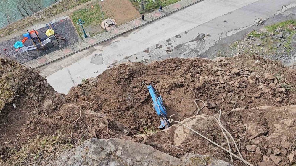 Metrelerce Yükseklikte Tehlikeli Görev