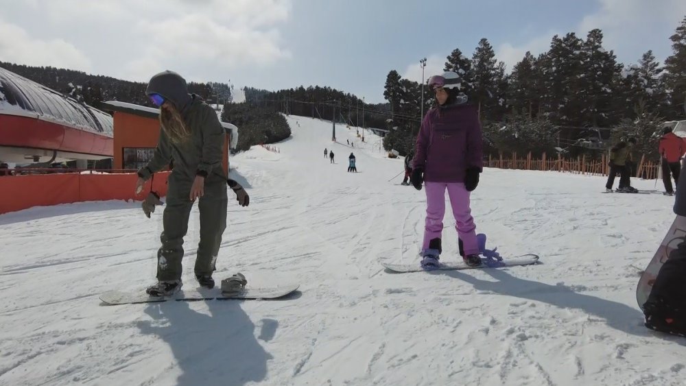Bahar Geldi Ama Kayak Bitmedi.. Sarıkamış Pistleri Hala Hareketli!