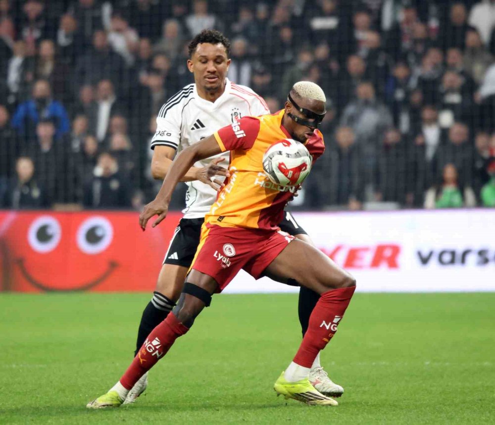 Derbide Tek Gol, Büyük Gerilim.. Galatasaray Beşiktaş’ı 10 Kişiyle Devirdi!