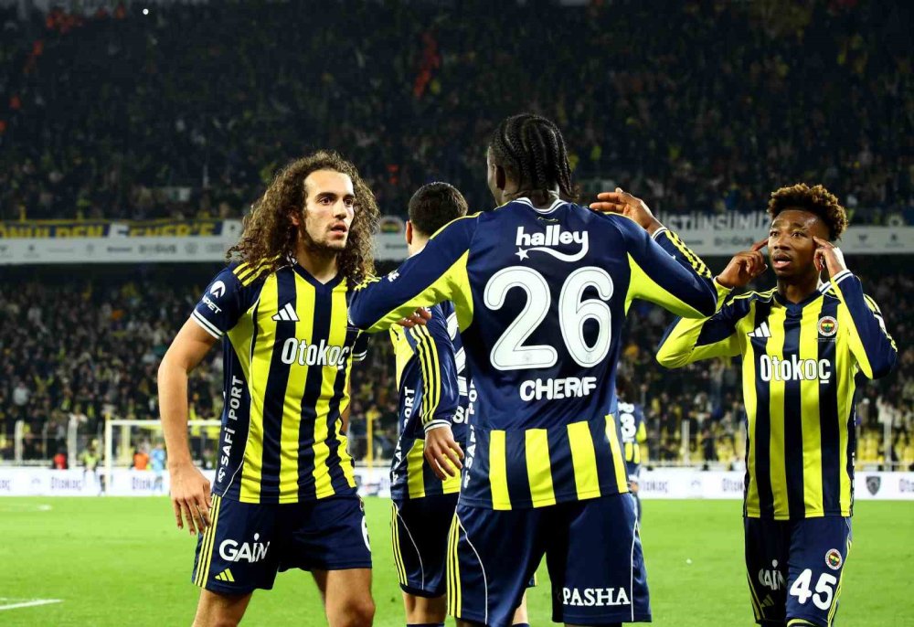 Kadıköy’de Nefes Kesen Maç.. Fenerbahçe 90+5’te Kazandı!