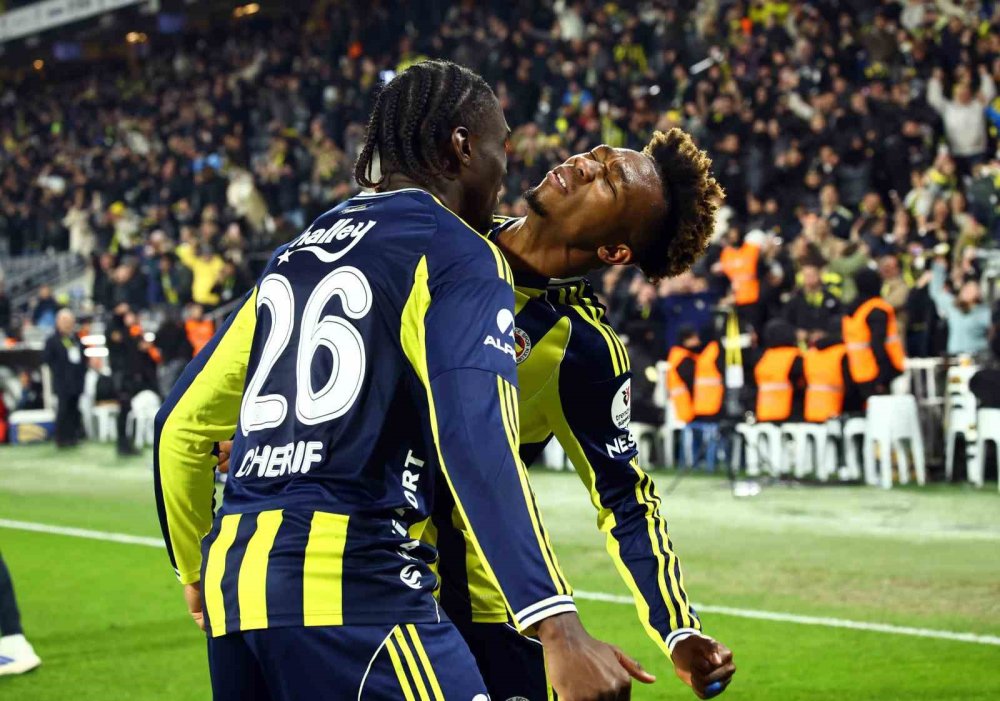 Kadıköy’de Nefes Kesen Maç.. Fenerbahçe 90+5’te Kazandı!