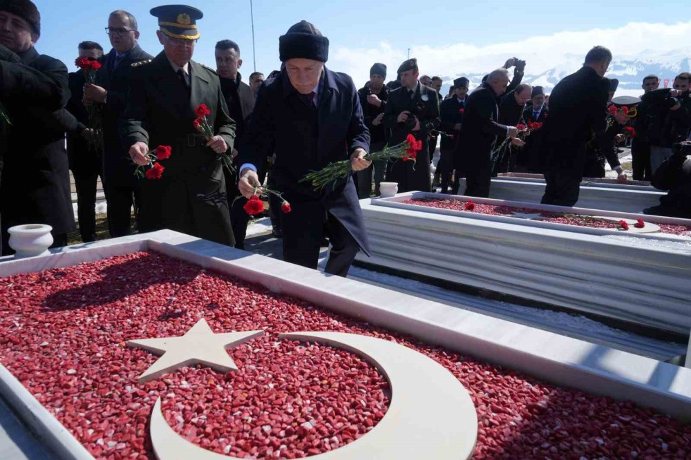 Erzurum’da 12 Mart Coşkusu.. Kurtuluşun 108’inci Yılı Kutlandı!