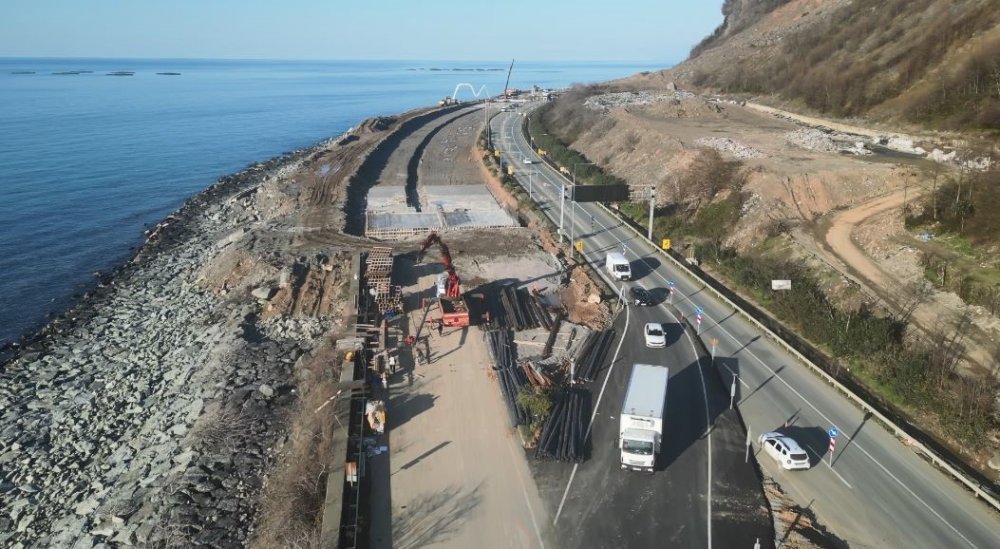 Arhavi’de Heyelan Riski İçin Kalıcı Çözüm.. 784 Metrelik Tünel İnşa Ediliyor!