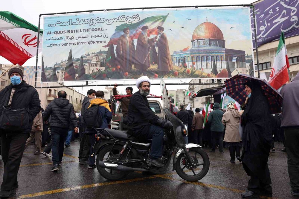 Ortadoğu’da Savaşın Gölgesi.. İran, ABD ve İsrail’den Karşılıklı Sert Açıklamalar!