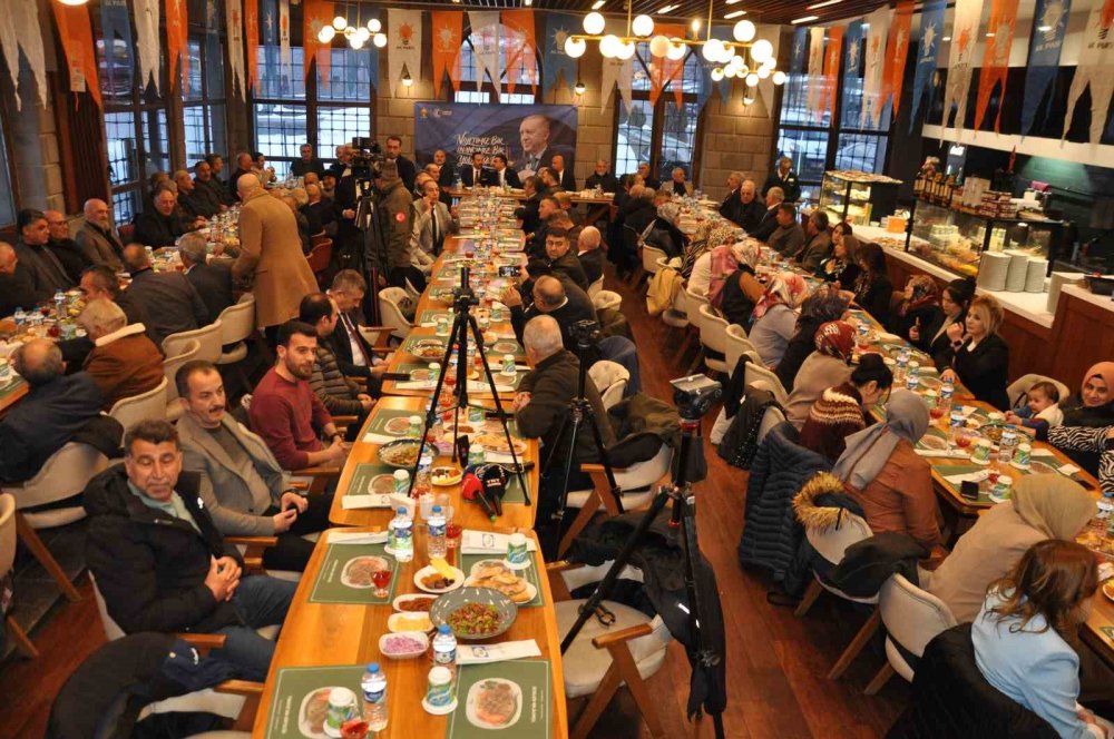 AK Parti Genel Başkan Yardımcısı Kürşad Zorlu Kars'ta