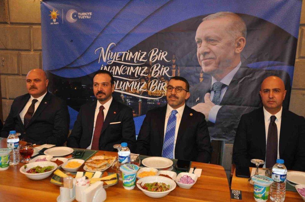 AK Parti Genel Başkan Yardımcısı Kürşad Zorlu Kars'ta