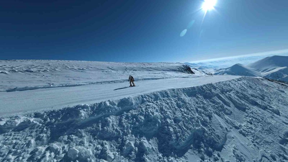 Türkiye’nin En Dik Pisti Ejder.. Kar, Güç ve Adrenalin!