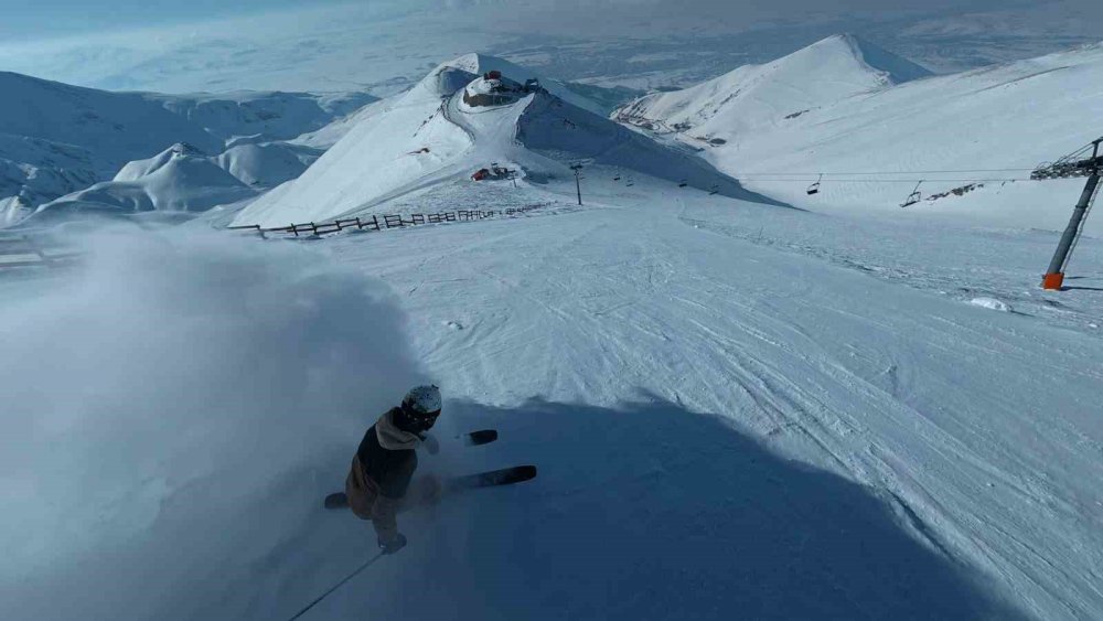 Türkiye’nin En Dik Pisti Ejder.. Kar, Güç ve Adrenalin!