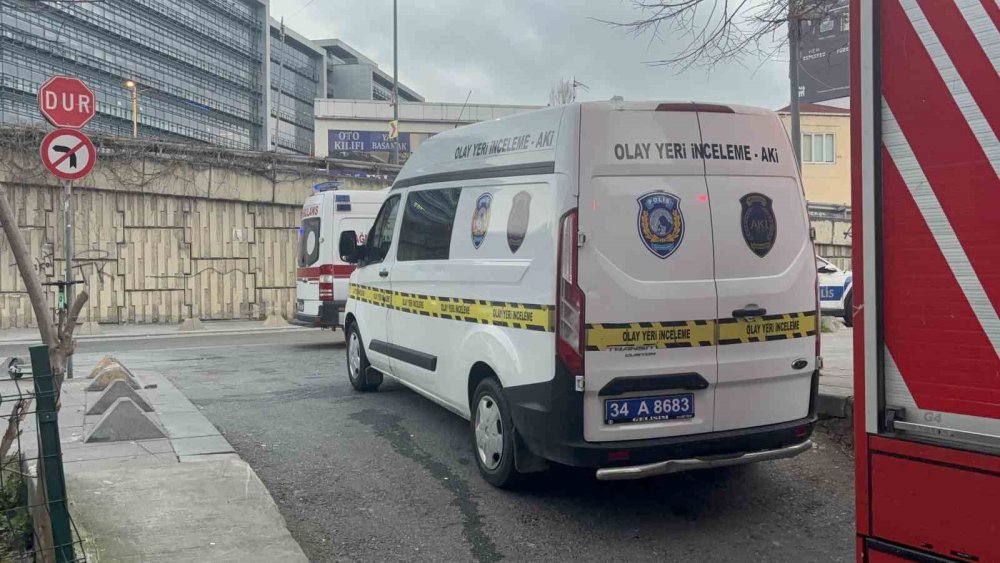 Beyoğlu’nda Çıkan Yangında 1 Yaşındaki Bebek Hayatını Kaybetti, 2 Kişi Yaralandı