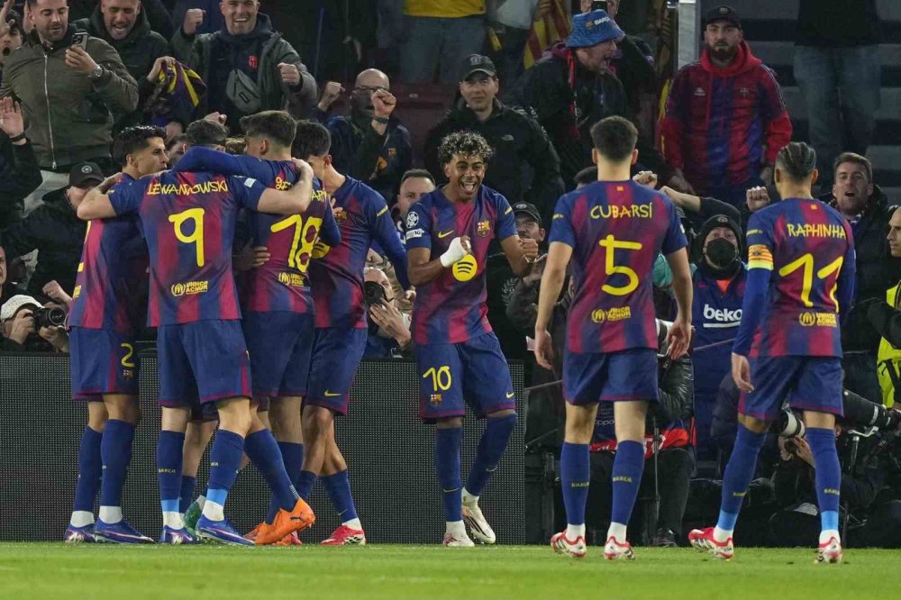 Barcelona, 7 Golle Çeyrek Finale Yükseldi