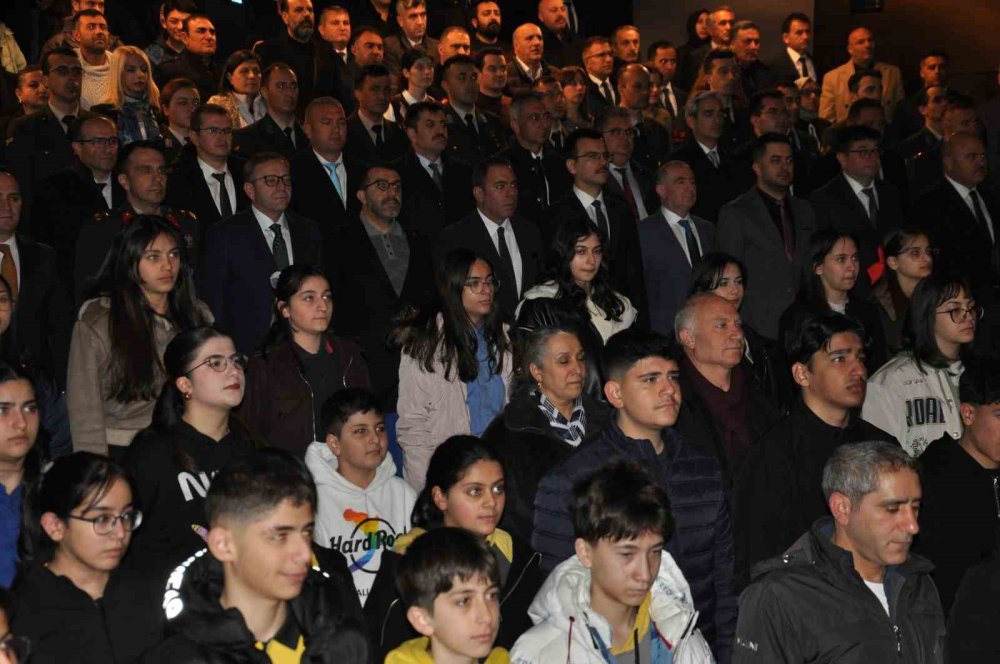 Çanakkale Zaferi'nin 111’inci Yıl Dönümü.. Kars'ta Anma Programı Düzenlendi!