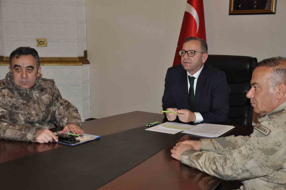 Kars'ta Bayram Mesaisi.. 2 Bin 284 Personel Görev Başında Olacak!