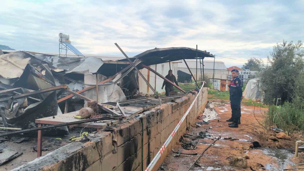 Antalya’da Yangın Faciası: 5’i Çocuk, 6 Ölü