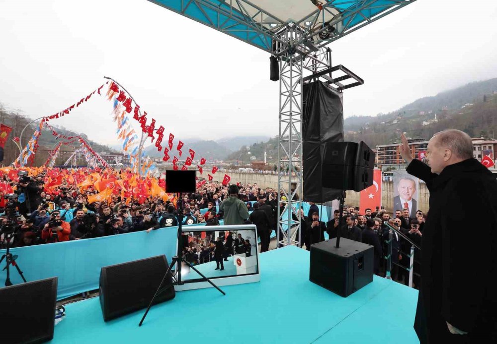 Erdoğan Rize'de.. Bölgedeki Savaşlara Diplomasiyle Çözüm Arıyoruz!