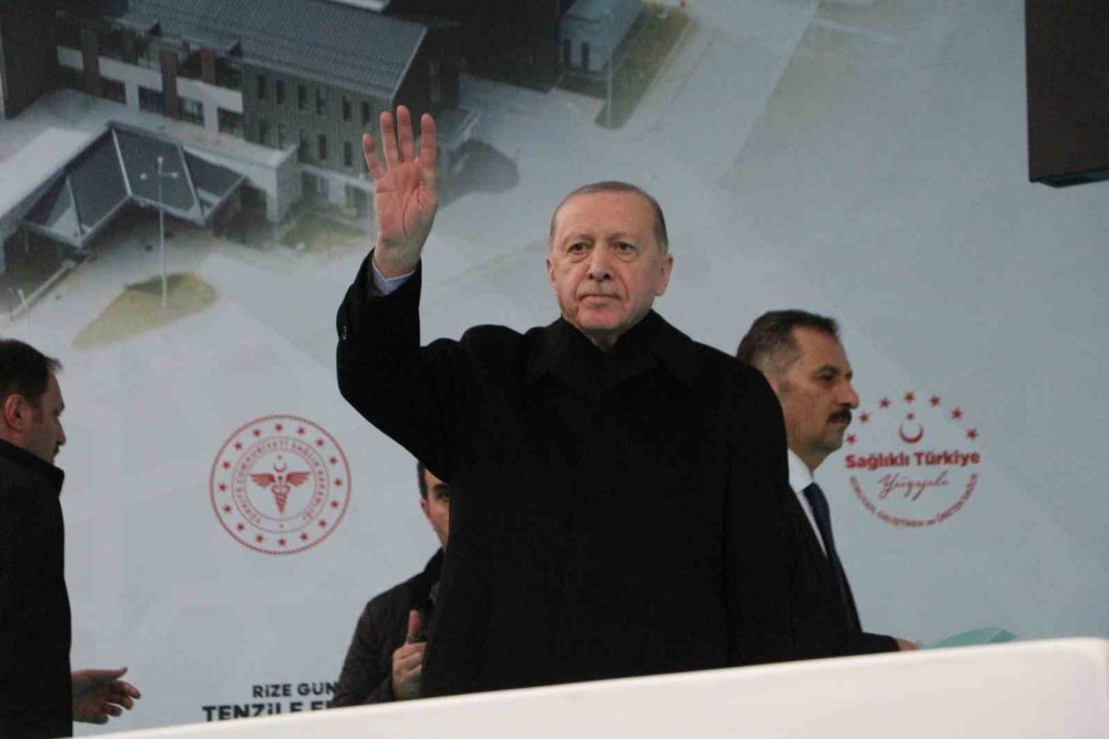 Erdoğan Rize'de.. Bölgedeki Savaşlara Diplomasiyle Çözüm Arıyoruz!