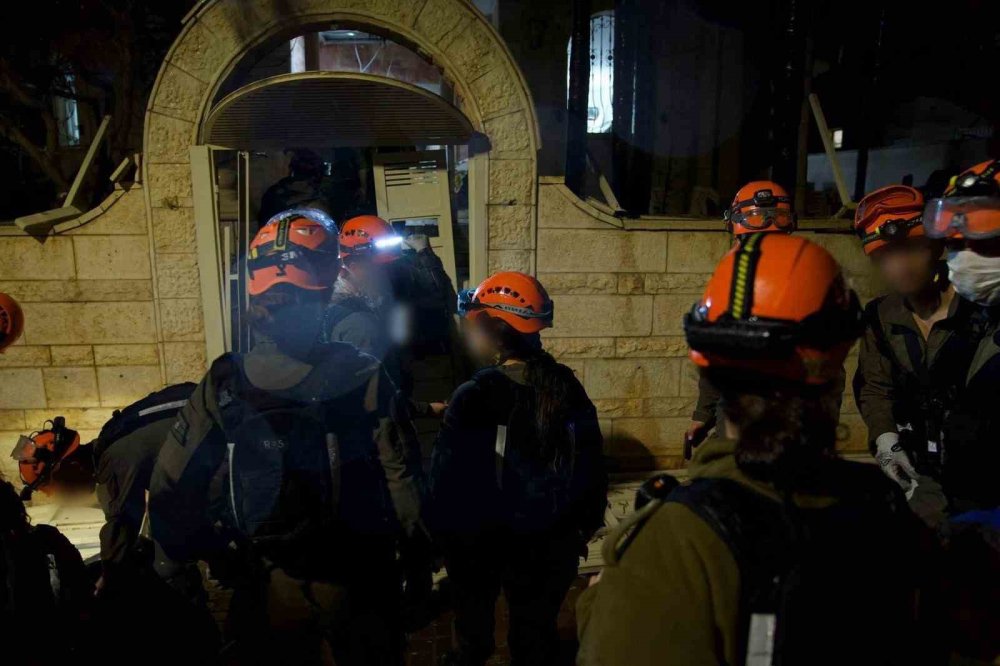 İran-İsrail/ABD Hattında Gerilim Tırmanıyor.. Dimona Vuruldu, Natanz Hedefte!