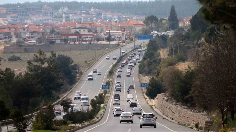 Muğla’da Tatilcilerin Dönüş Yolculuğu Başladı