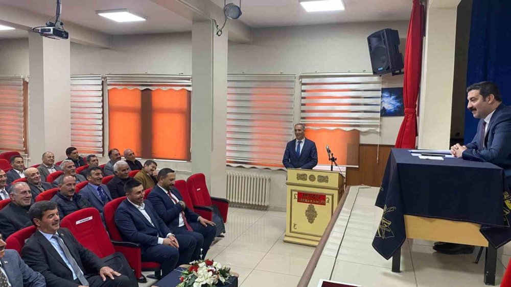 Arpaçay’da Köylere Hizmet İçin Toplantı.. 2026 Yatırımları Masada!