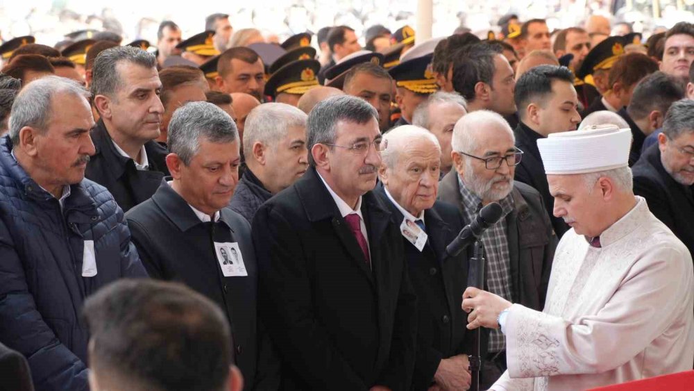 Katar’da Helikopterin Düşmesi Sonucu Şehit Olan Aselsan Teknisyenleri İçin Töreni Düzenlendi